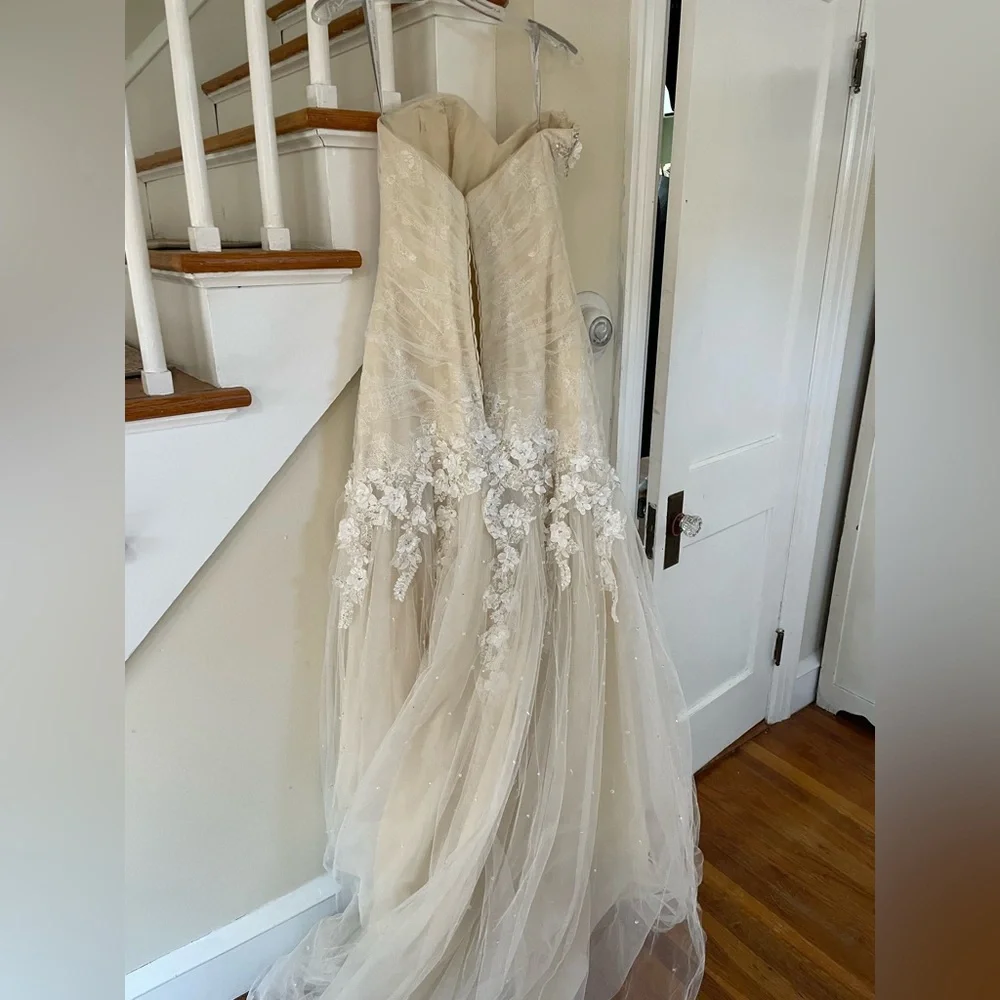 Alfred Angelo Cream Lace Dress - Picture 5 of 6